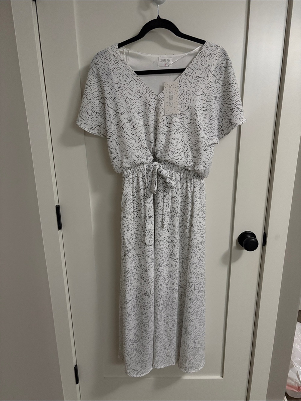 Sienna Sky dress Everyday V-Neck Tie-Waist Maxi Dress - White with Black Dots
